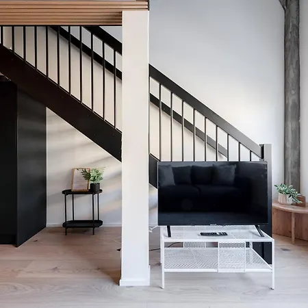 Unique Loft In A Historical Building In Pyynikki Apartman Tampere